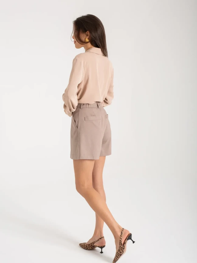 Шорты женские оттенок Фундук